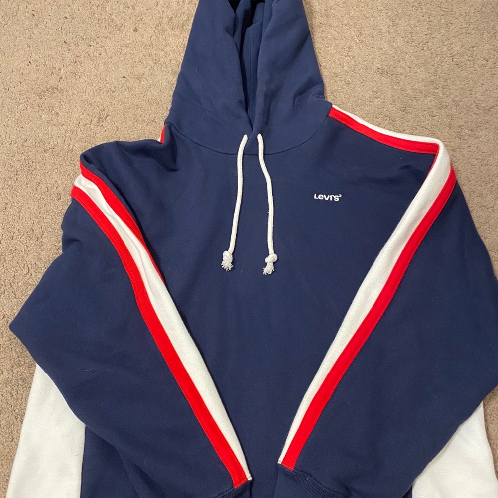 Brand New Levi Cropped Hoodie